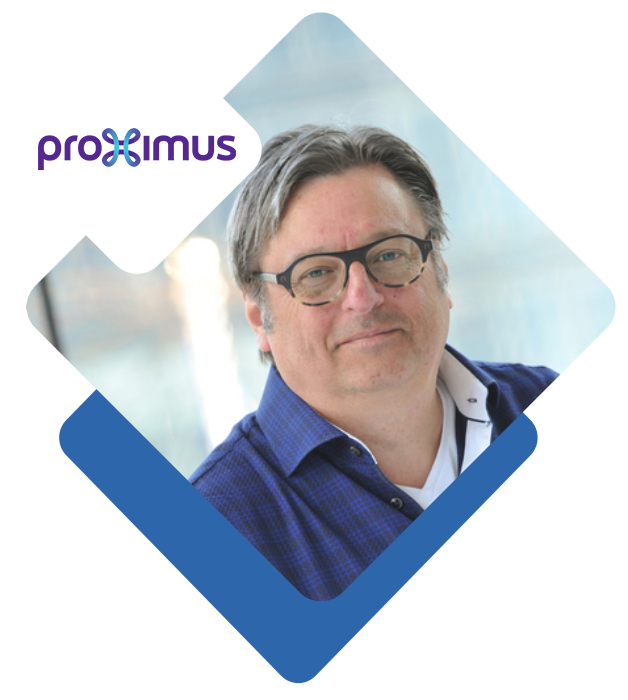 https://www.flowsparks.com/wp-content/uploads/2020/12/persoon-in-vierkant-met-logo-proximus.png